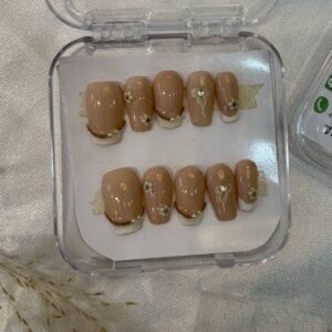 Beige Pearl Coquette Press-On Nails Luxury Artisan
