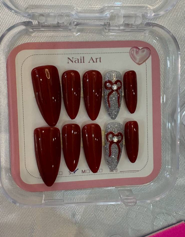 Blood Red Press-On Nails Crimson Empress 3D Artisan