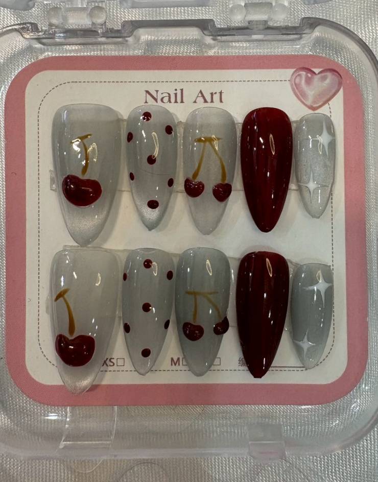 Translucent Cherry Press-On Nails Midnight Glaze Jelly